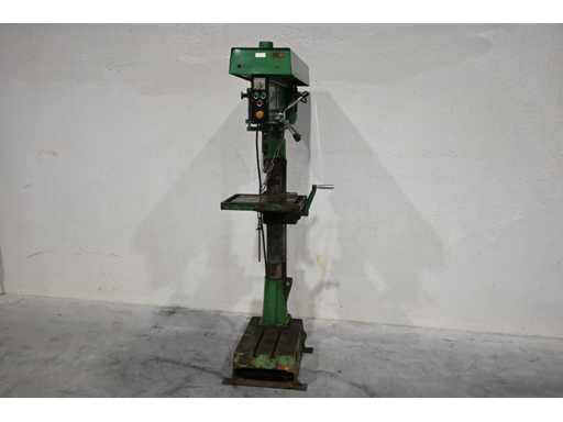 Mașina de găurit pe coloană Huvema HU-32