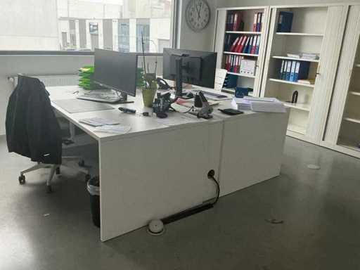 Linked desk