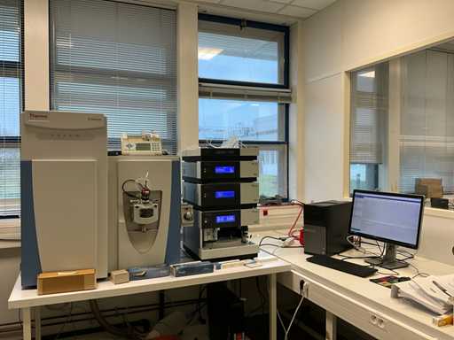 THERMO SCIENTIFC Q-Exactive LC-MS / UHPLC-MS System