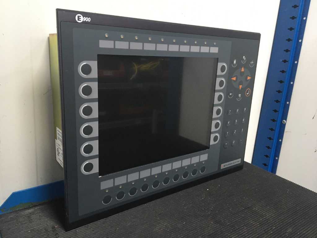 Mitsubishi Electric E900 T 03010F Operator Panel