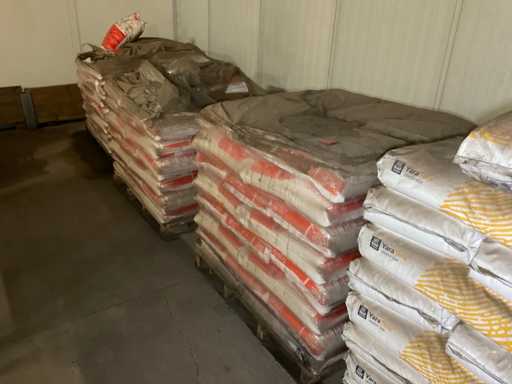 ADP EC Fertilizzante Nitrato di Calcio, pallet da 35 sacchi x 25kg (3x)