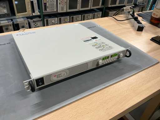 Keysight N5747A Gleichstromversorgung