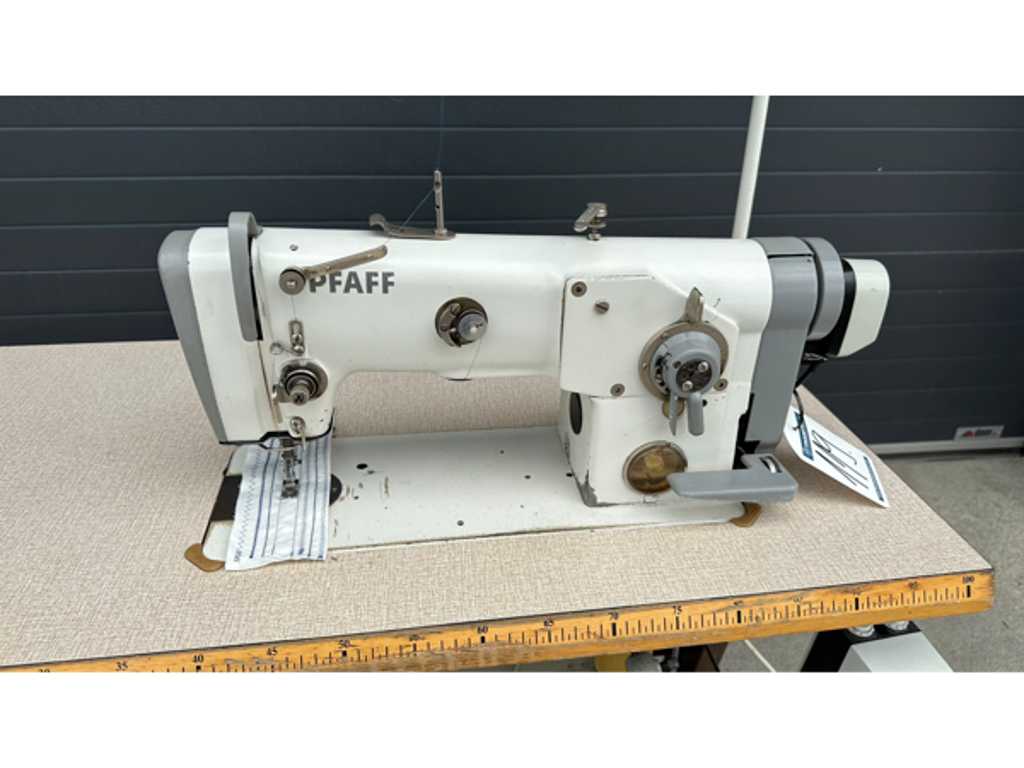 PFAFF - 901-0438 - Zig-Zag Sewing Machines