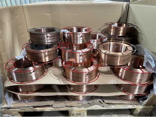   Beaucoup de fils de soudage