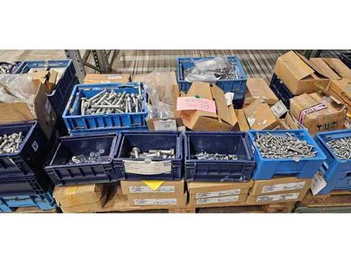 Mischpalette div. Schrauben und Muttern