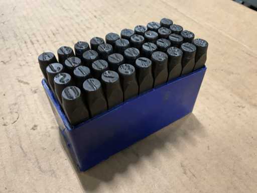 Striking letter and number set