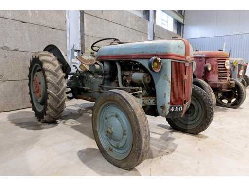 Ford Ferguson - Dearborn - Vintage Tractor