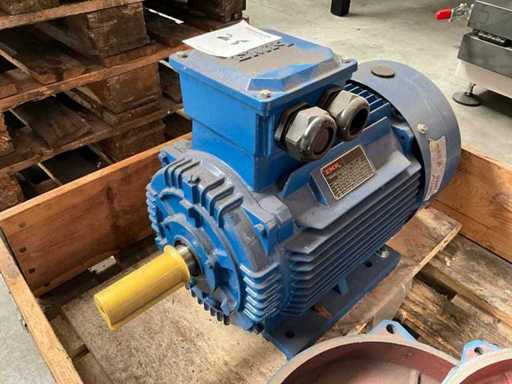 EMK KAE2G160L Elektromotor