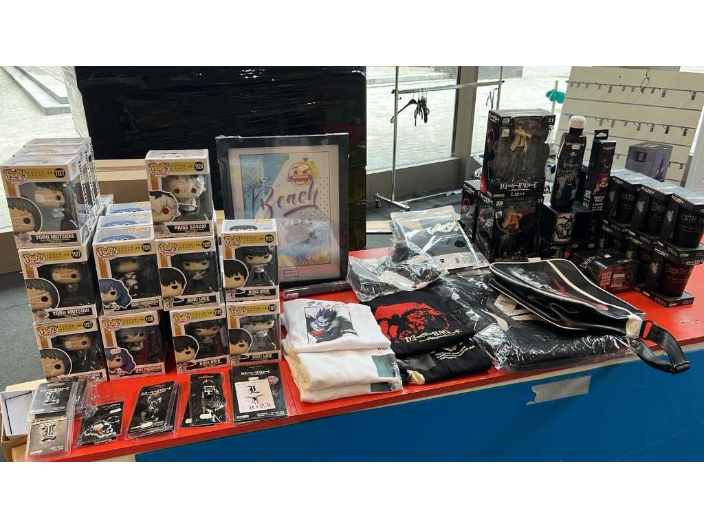 Death Note & Tokyo Ghoul merchandising articles