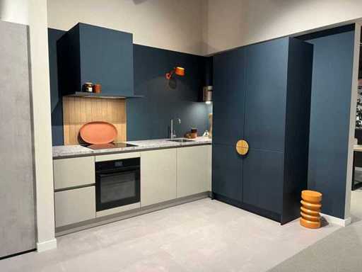 Schüller - Showroomkeuken met apparatuur