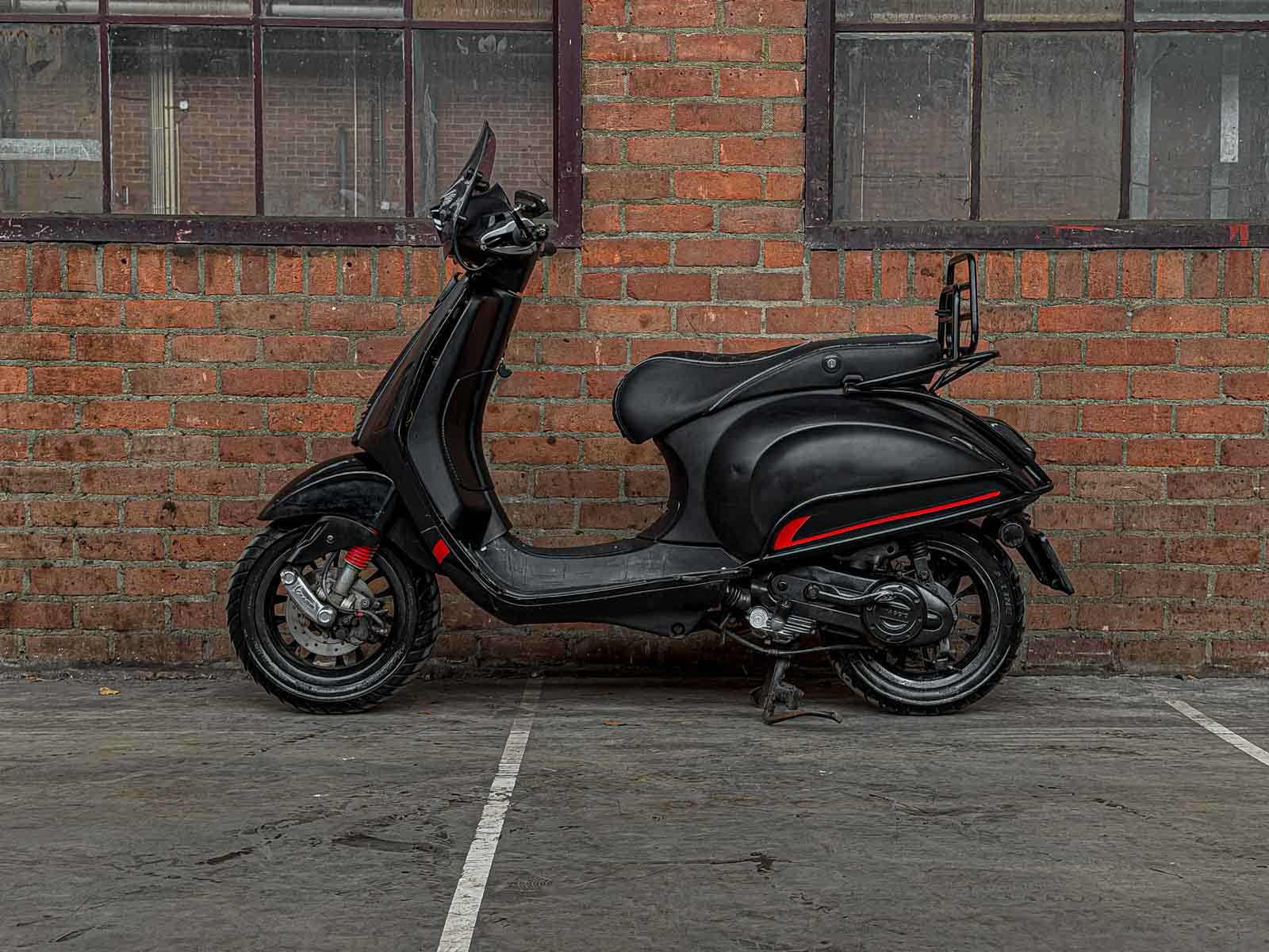 Piaggio Vespa Sprint 4T 2016 Roller, DGX-89-G