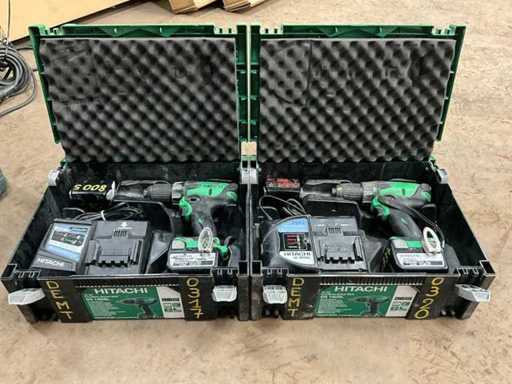 Perceuse à piles Hitachi DS 14DSL (2x)