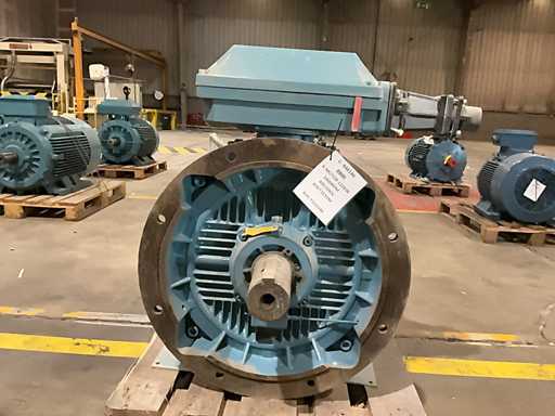 ABB - M3BP 315SMD 6 - Silnik elektryczny - 2014