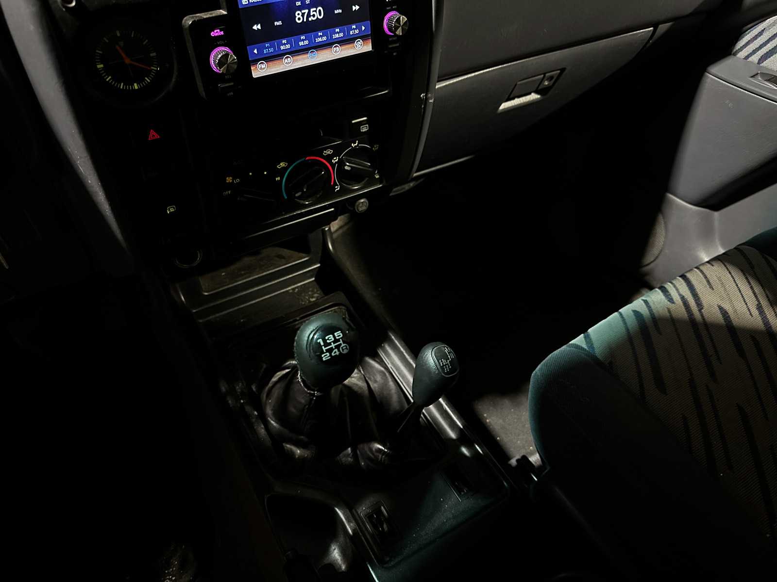 Toyota LandCruiser 90 3.0 HR Blind Van 123pk 2000 (Origineel-NL), 27-VS-NR