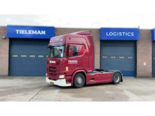 72439cd8-97ae-4bcc-9291-77e70047c515.mp4