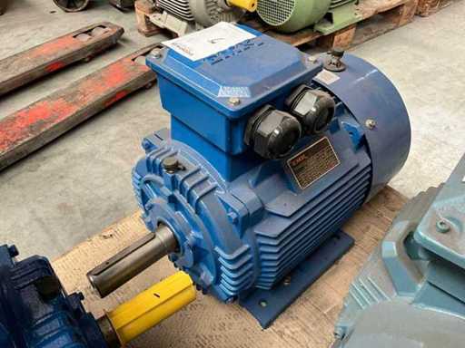 EMK KAE2G160M Elektromotor