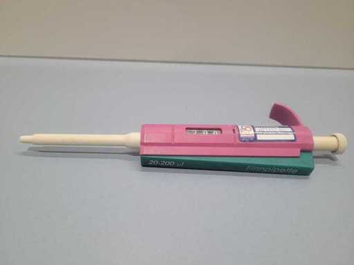 Thermo Scientific Electron - Finnpipette - Laboratory Pipette 20-200μL