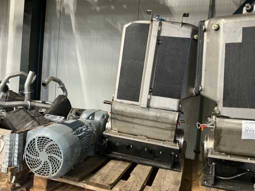 Moteur électrique avec boîte de vitesses et machine