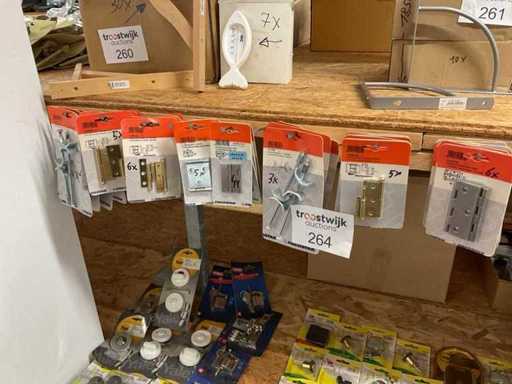 38 serie di cerniere e giunti