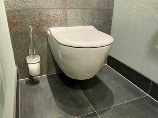 Villeroy & Boch - Toaletă montată pe perete