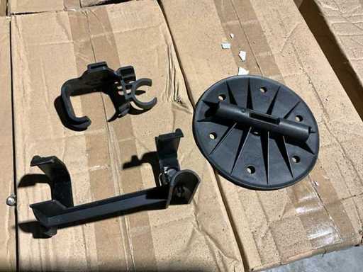 Partia plastikowych części systemu Esdec Flatfix Fusion