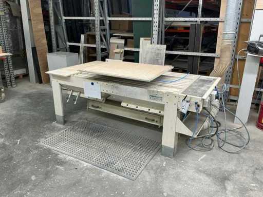 Table de meulage POLYTECHNIK avec tendeur à vide