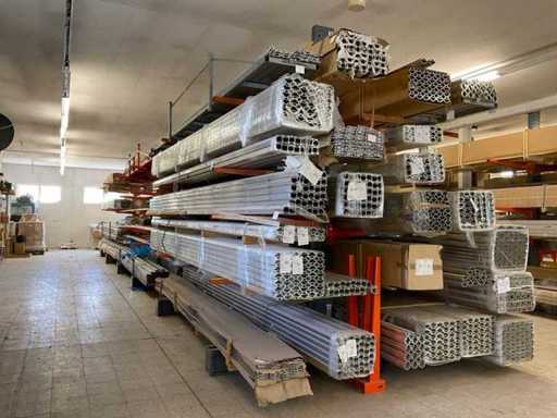 Partij Aluminium profielen