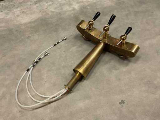 3-tap Brass dispense tower