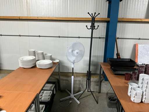 VB fan and coat rack