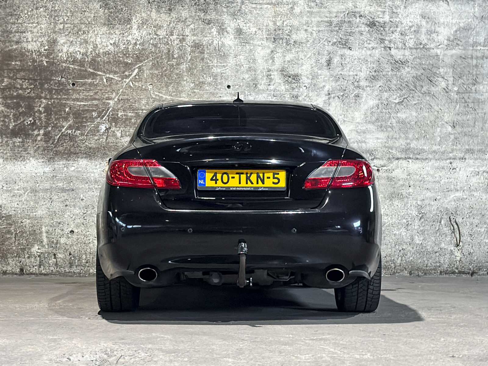 Infiniti M 37 S Premium 320pk 2010, 40-TKN-5
