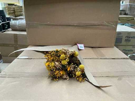 Partij droogboeketten (48x)