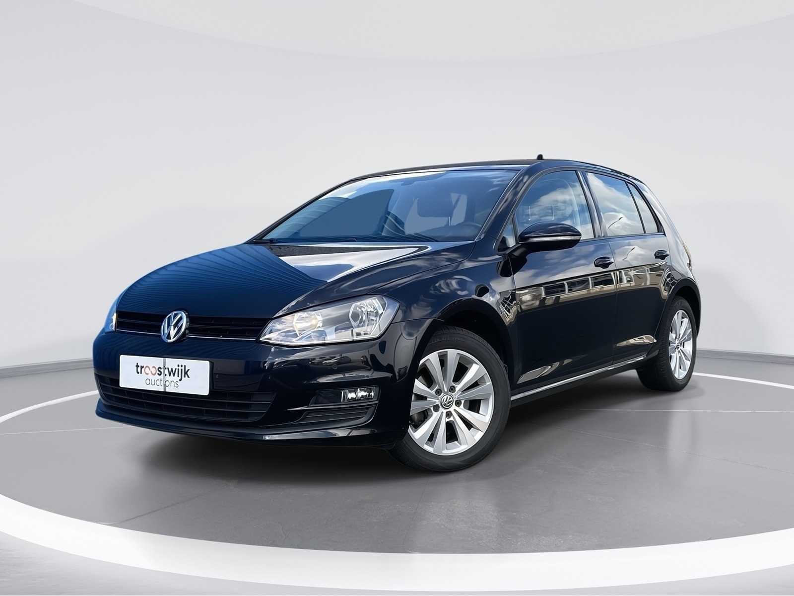 Volkswagen Golf 1.6 TDI Comfortline 2016 | KB-106-P