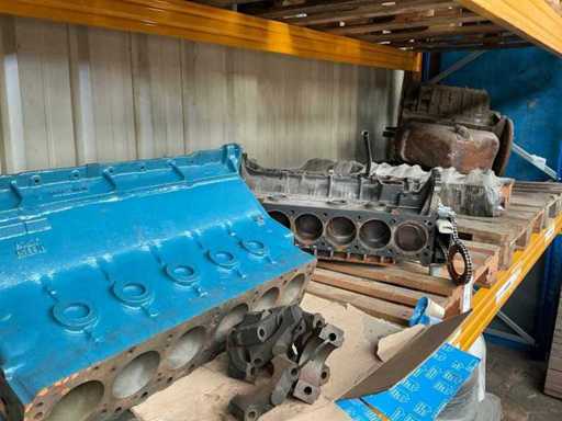 Various engines (3x)