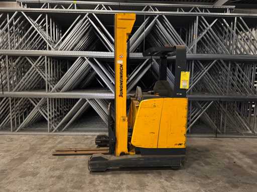Jungheinrich - 2003 - ETV214 - Reach truck