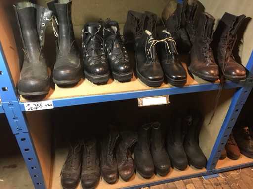 Legerkisten en divers