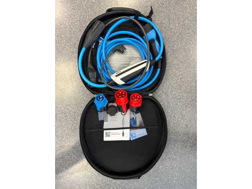 DINITECH GMBH NRGkick 32A 5m Set Optimal Type 2 Plug / Adapter Schucko - Charging Cable Charger EV Electric Car - Mobile Wallbox