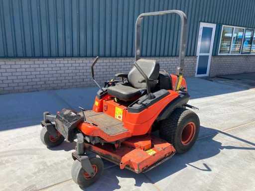 Tosaerba a zero virate Kubota ZD326