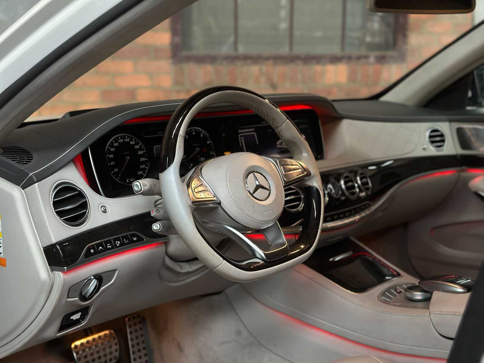 Mercedes-Benz S600 Lang AMG 6.0 V12 530pk 2015 S-Klasse