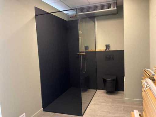Shower cubicle and hanging toilet Coss Fenix