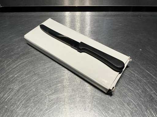 No?e z?bkowane ze stali nierdzewnej w pude?ku (18x)