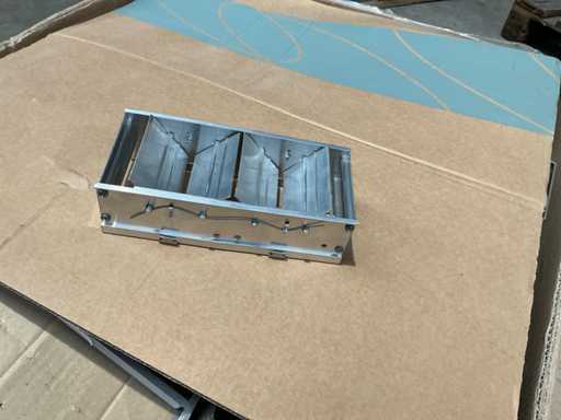 Halton Party Gratings