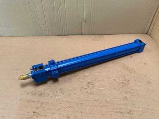 Rexroth CD/T3/MT4/40/28/550/F/11 Hydrauliczny cylinder różnicowy z podwójnym działaniem