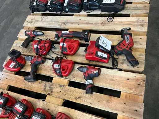 Milwaukee Verschiedene akkulose Werkzeuge (5x)