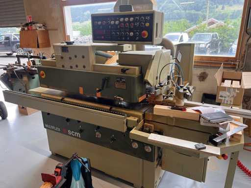 SCM MULTIFLEX Winkelzentrum