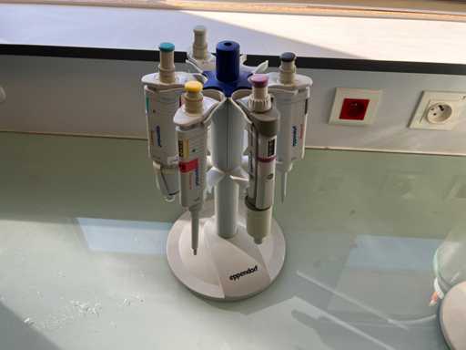 Eppendorf - Pipettenset met rek