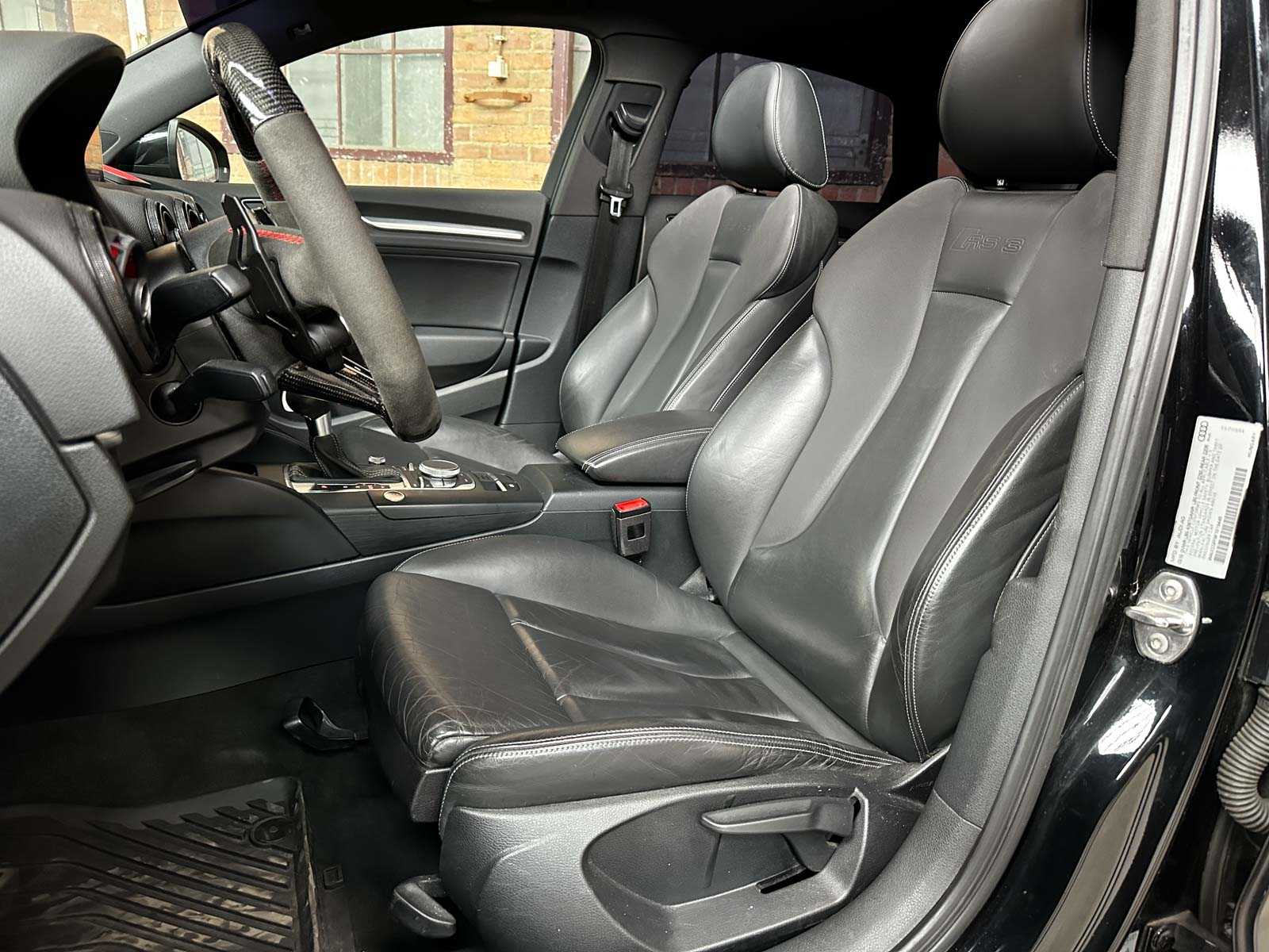 Audi A3 (RS3-LOOK) 1.8 TFSI 250pk 2015, G-248-DP