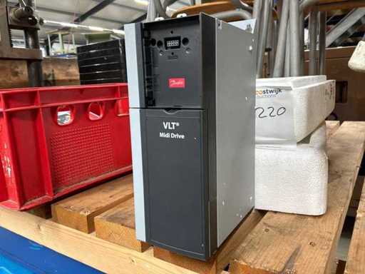 Danfoss Midi-Antrieb FC 280 Frequenzwandler
