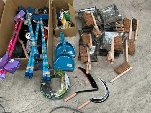 Batch of various tools