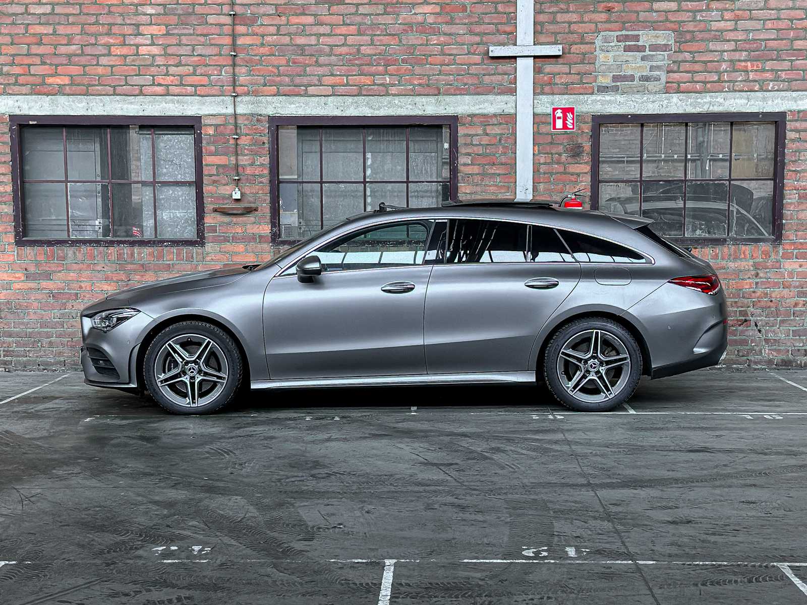 Mercedes-Benz CLA250 e Business Solution AMG Limited CLA-klasse Shooting Brake 160pk 2022, P-675-JH