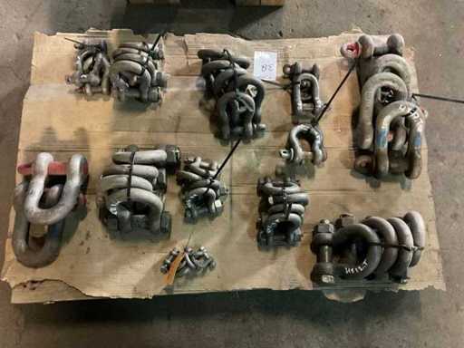 Batch of lifting harps